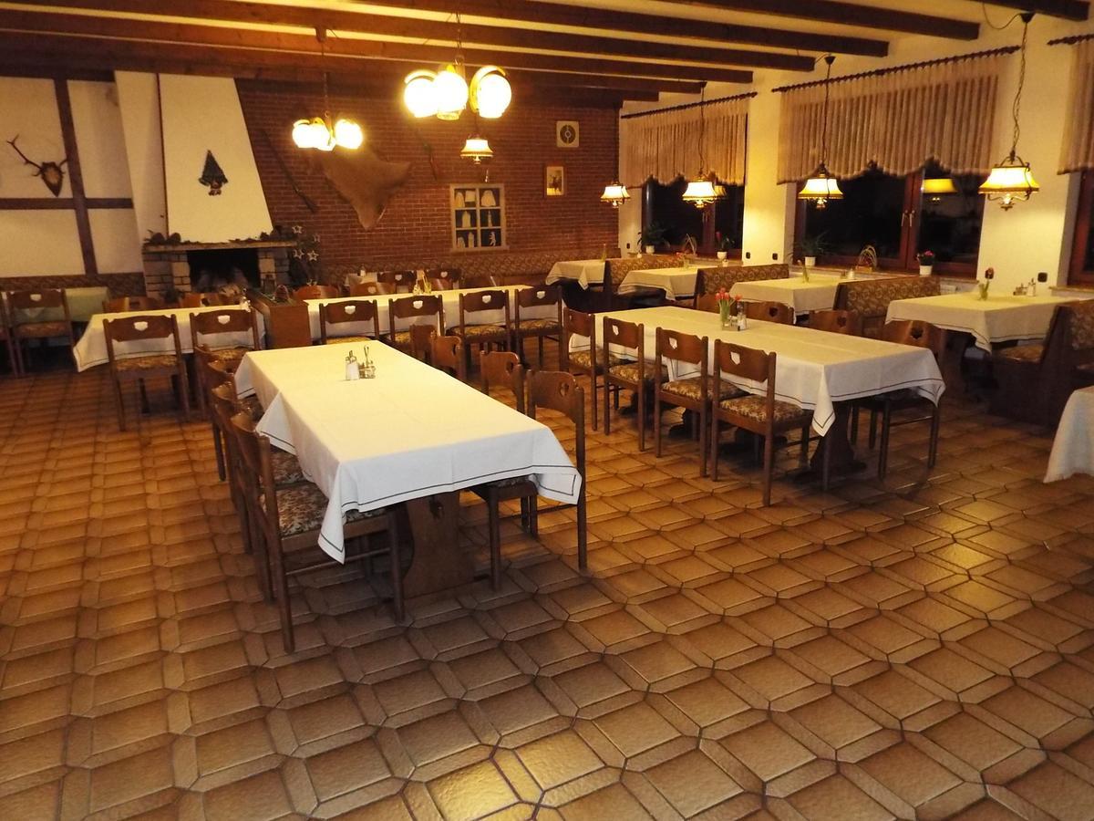 Hotel Garni Zum Reinhardswald Gewissenruh Exterior photo