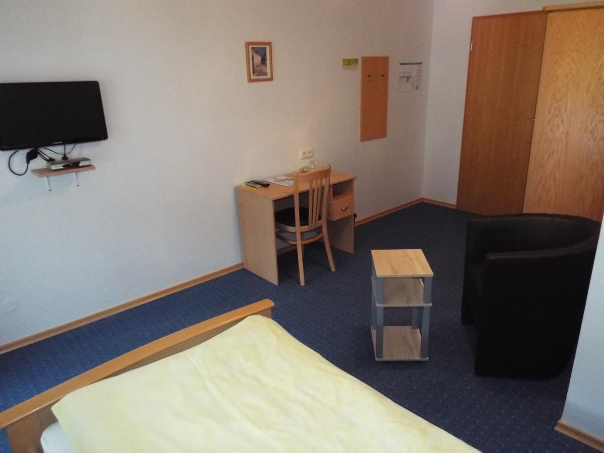 Hotel Garni Zum Reinhardswald Gewissenruh Room photo